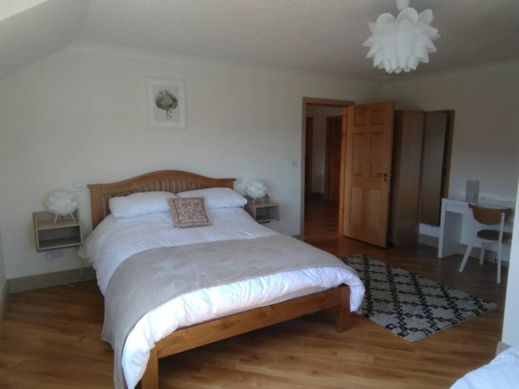Отели типа «постель и завтрак» Burren Rock Farmhouse B&B Turlough-32