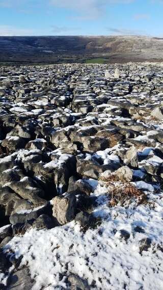 Отели типа «постель и завтрак» Burren Rock Farmhouse B&B Turlough-2